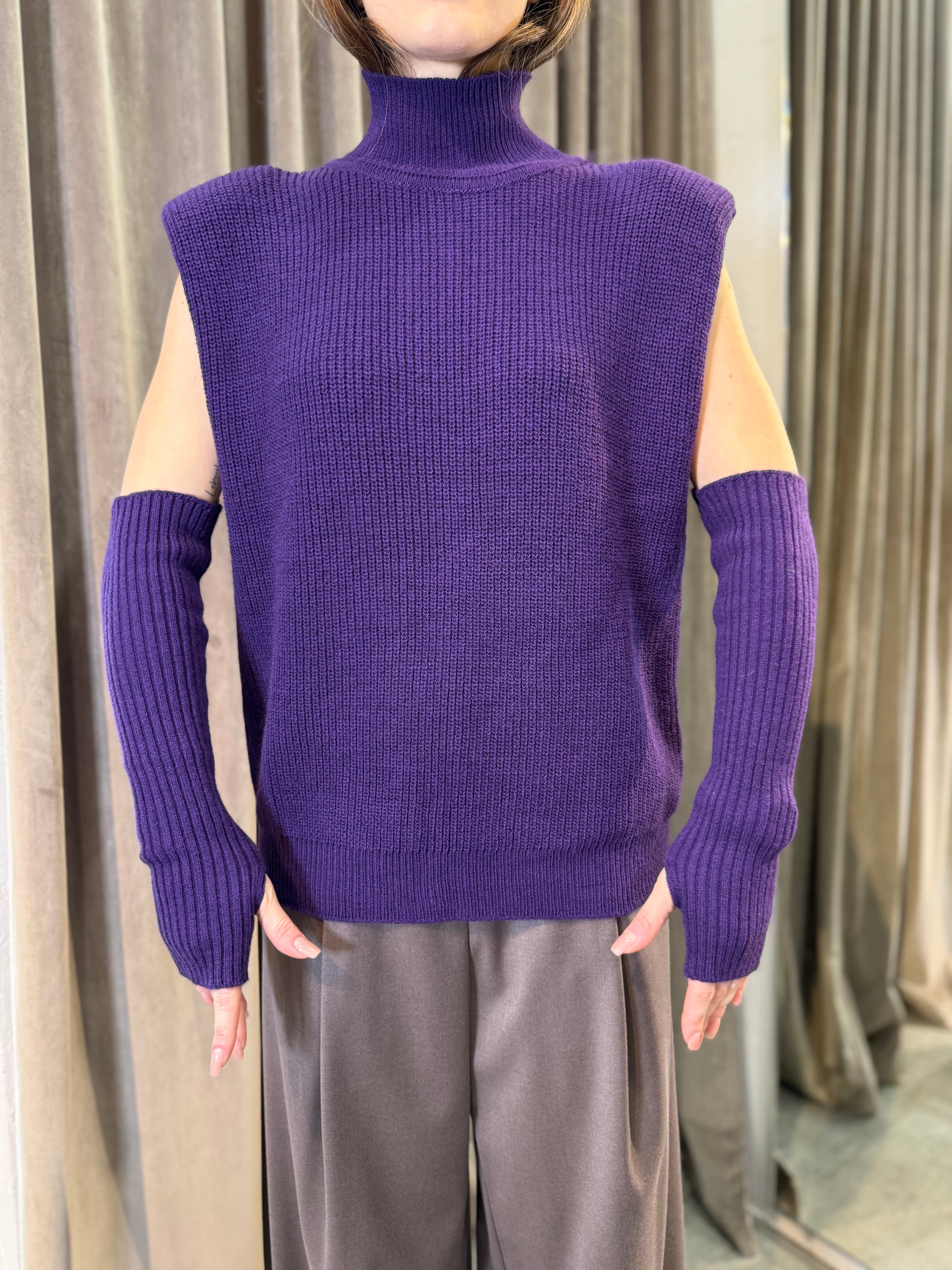 Maglione smanicato con manicotti VICOLO