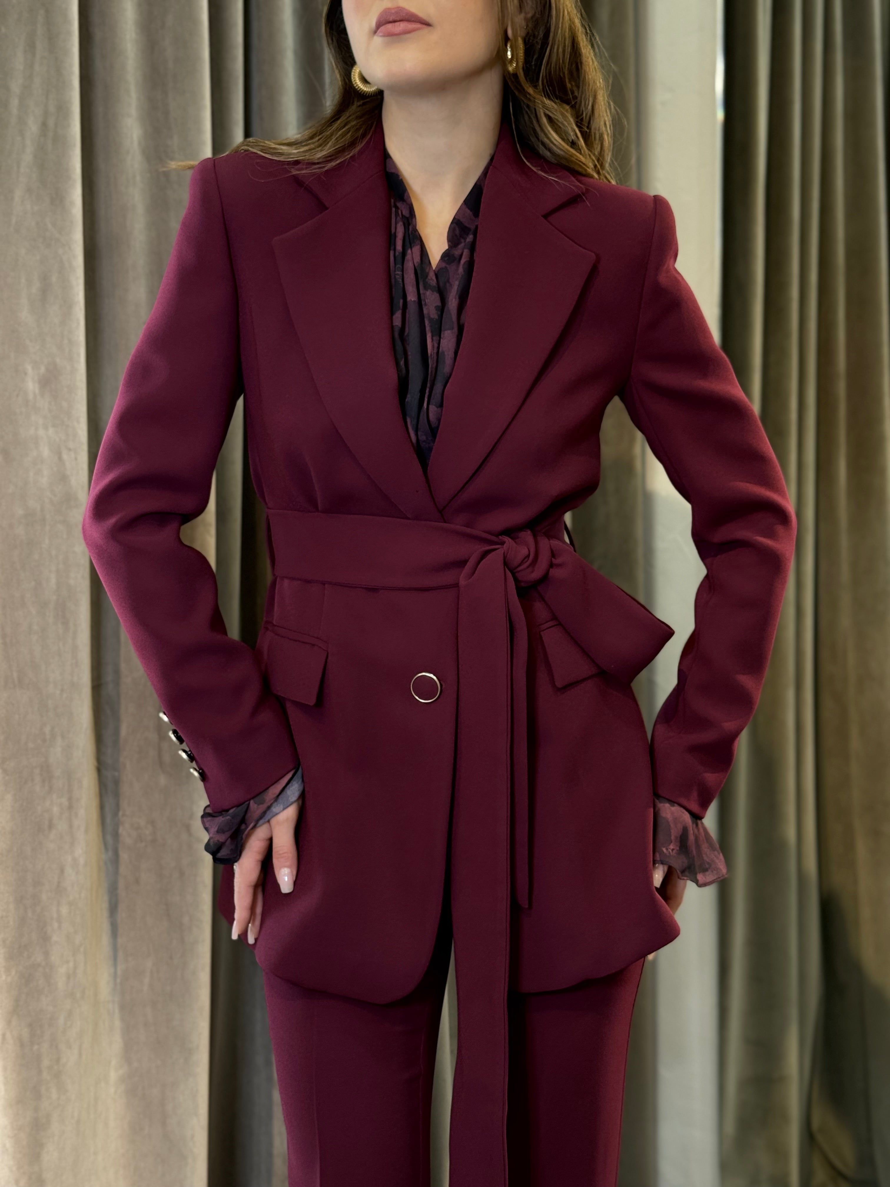 Tailleur con cintura SILENCE LIMITED