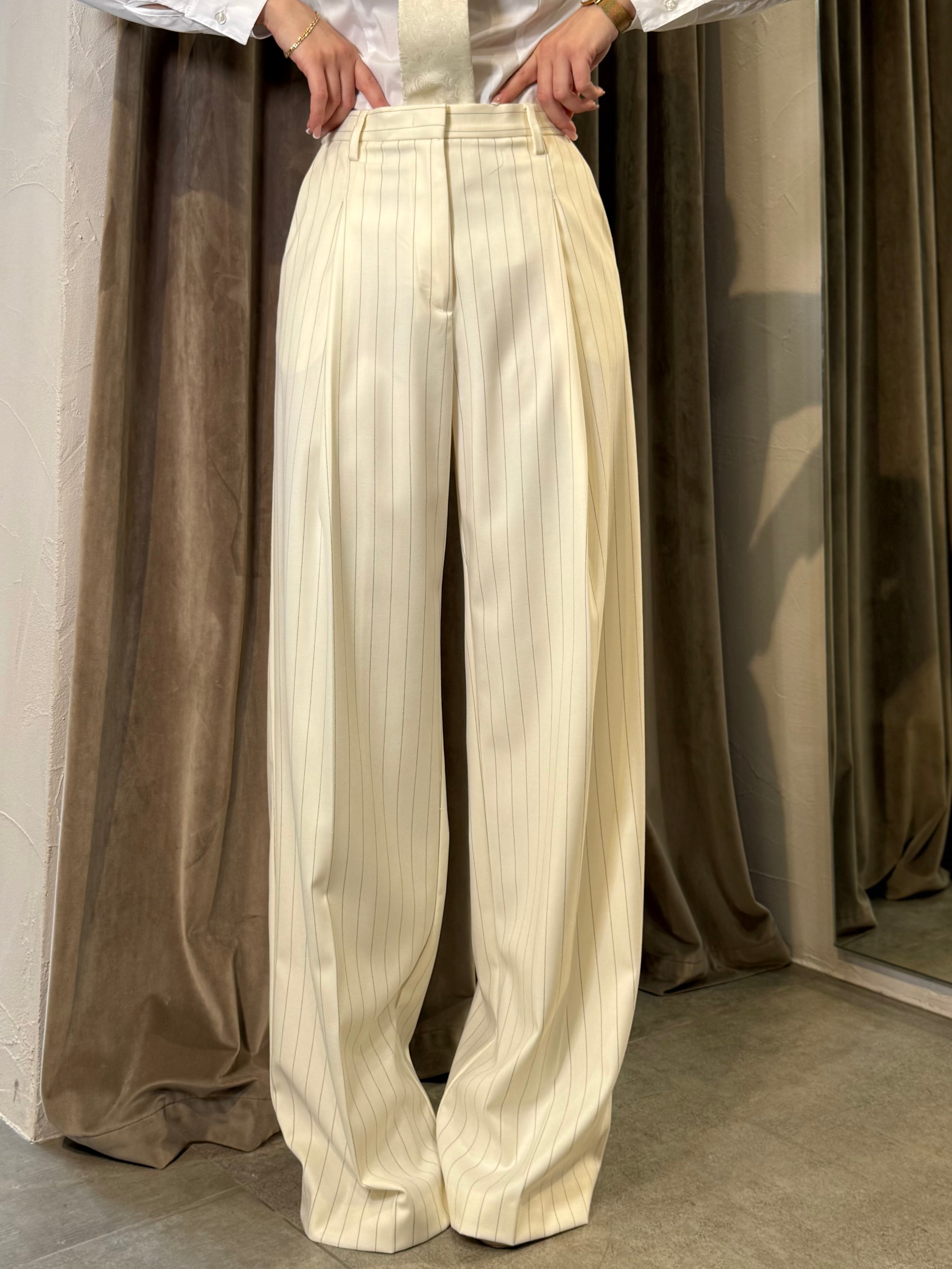 Tailleur crema gessato SILENCE LIMITED