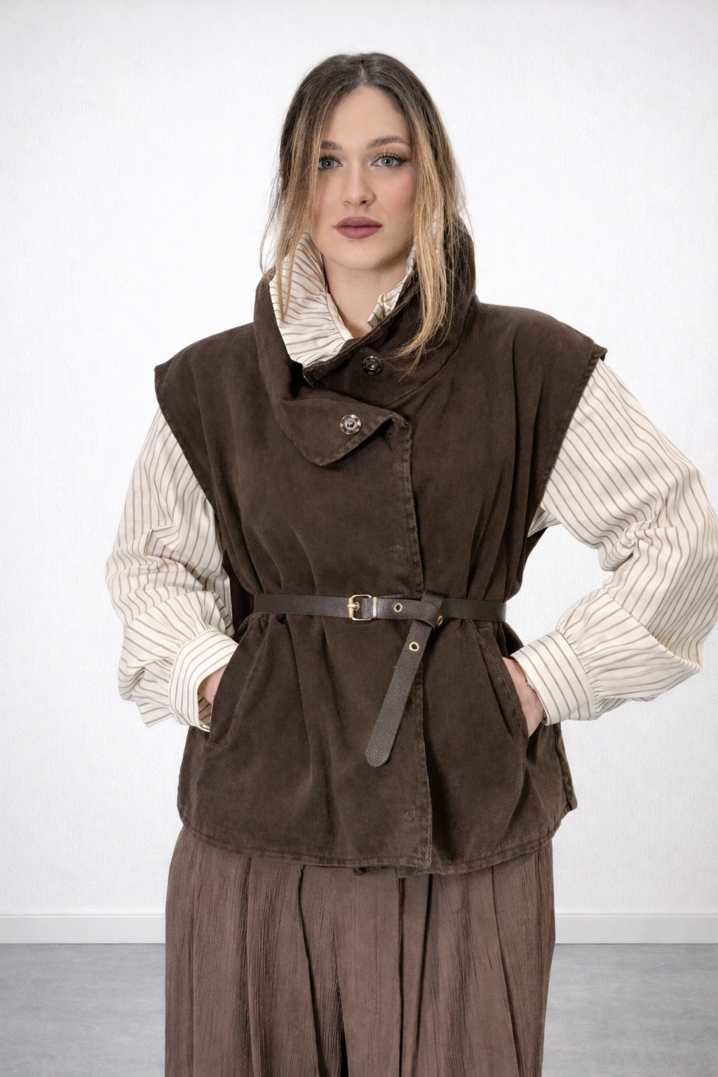 Gilet in cotone con cinta LE STREGHE