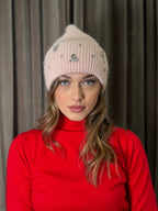 Berretto con applicazioni