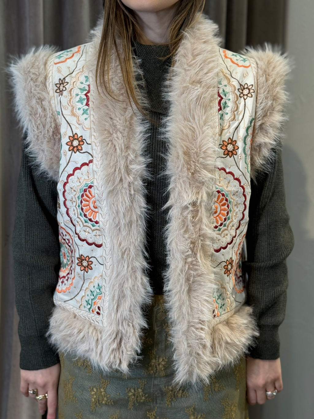 Gilet ricamato HAVEONE