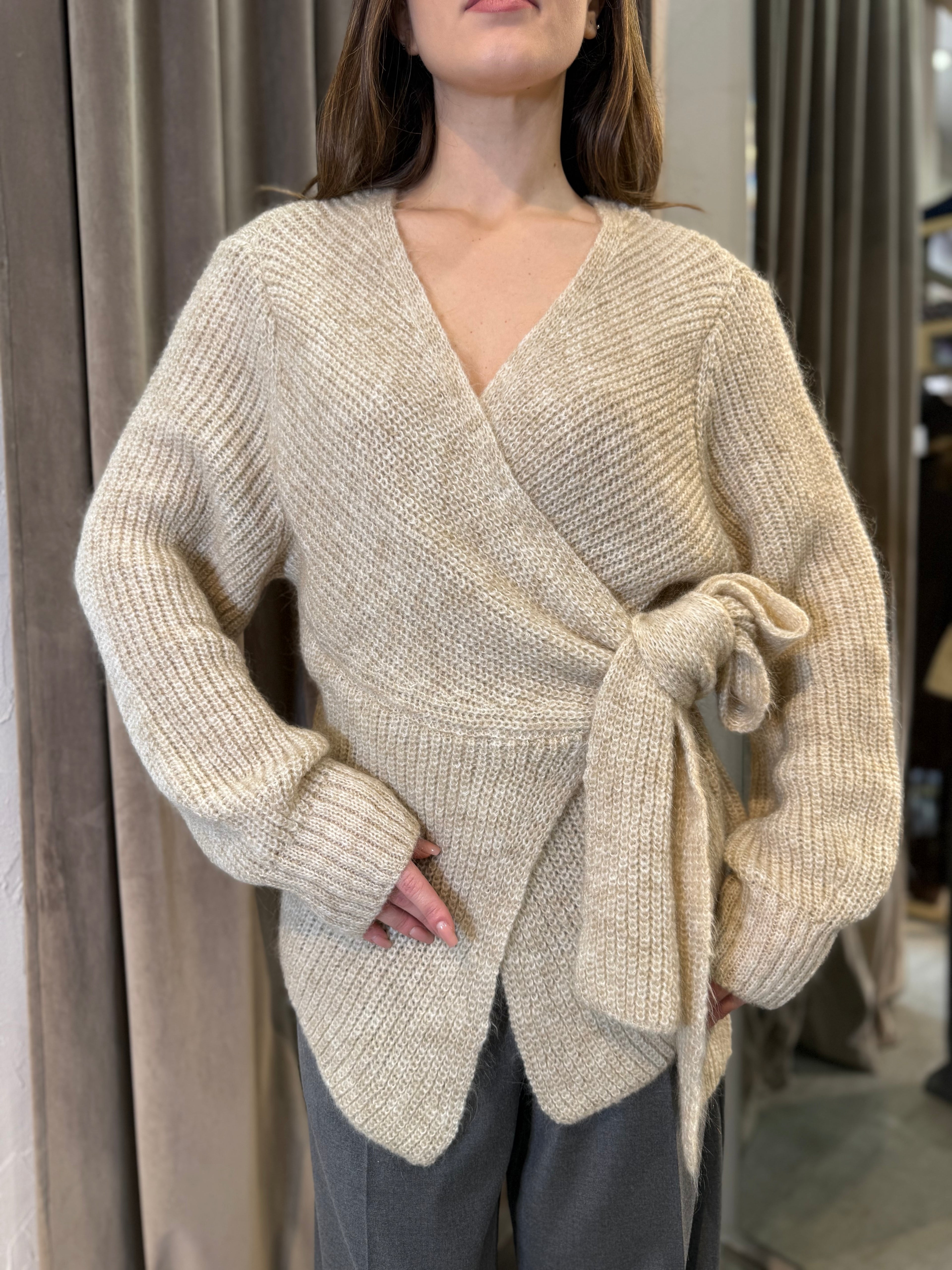 Maglione incrociato VICOLO