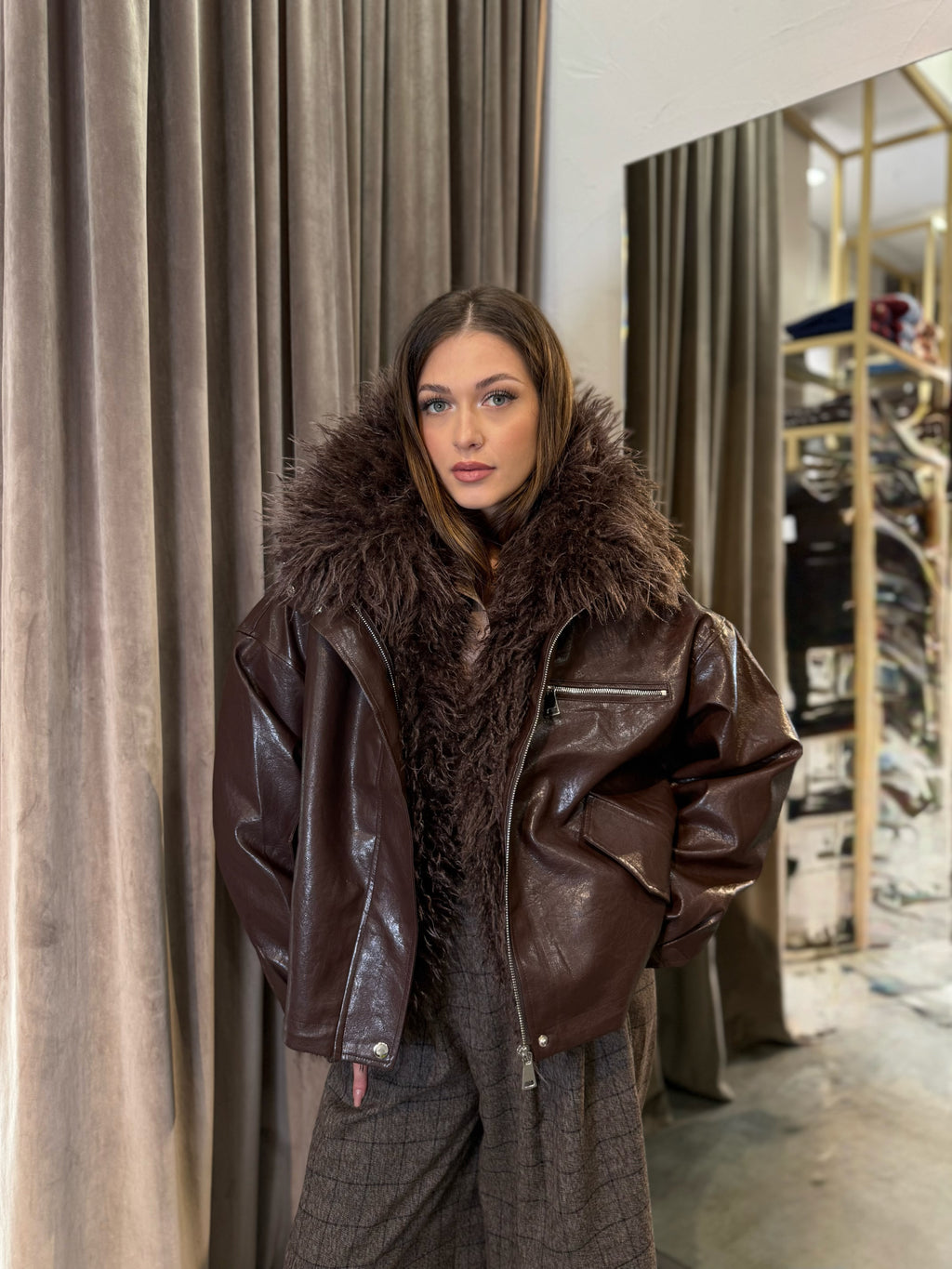 Bomber ecopelle con ecopelliccia interna