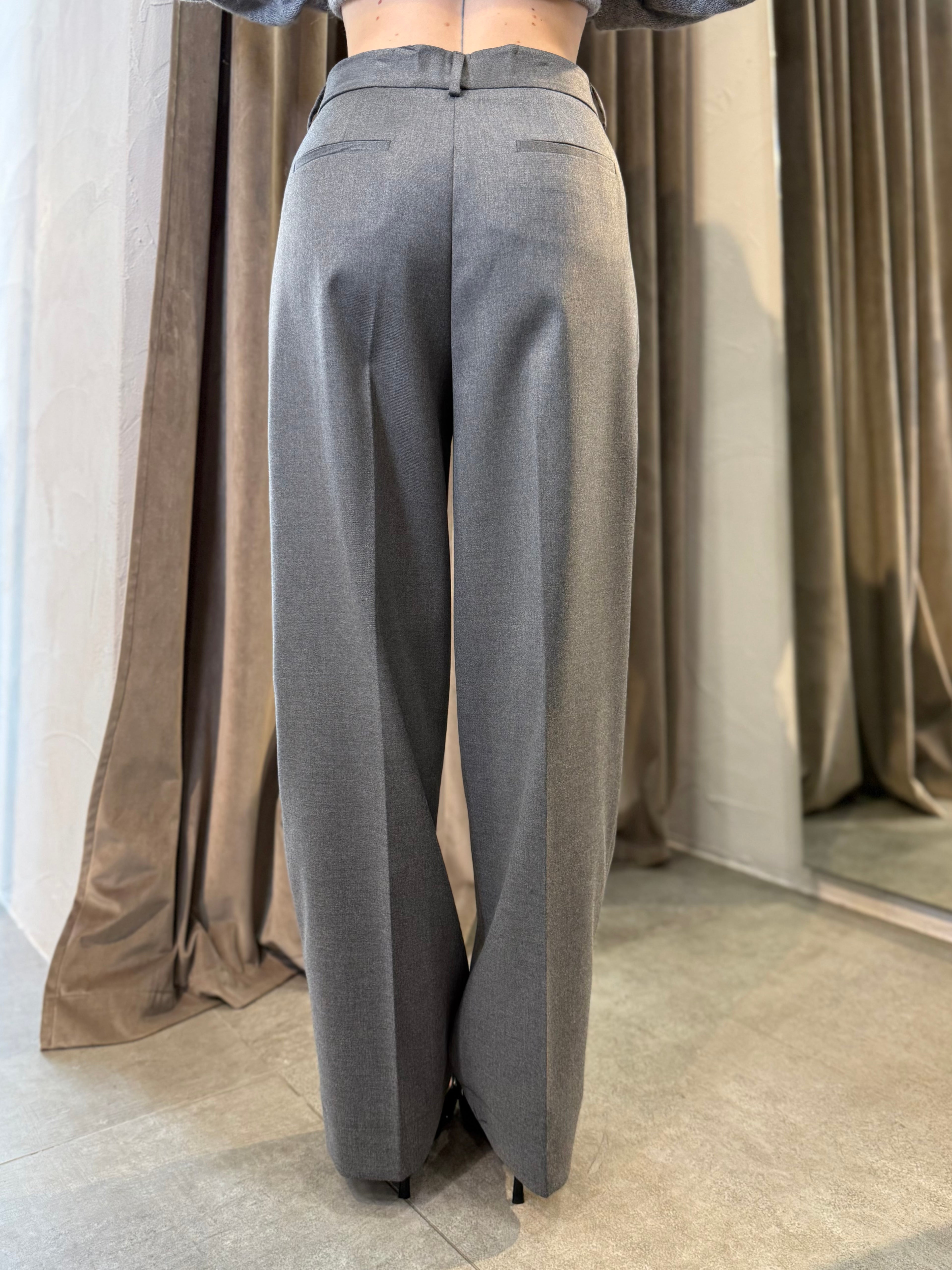 Pantalone carrot VICOLO