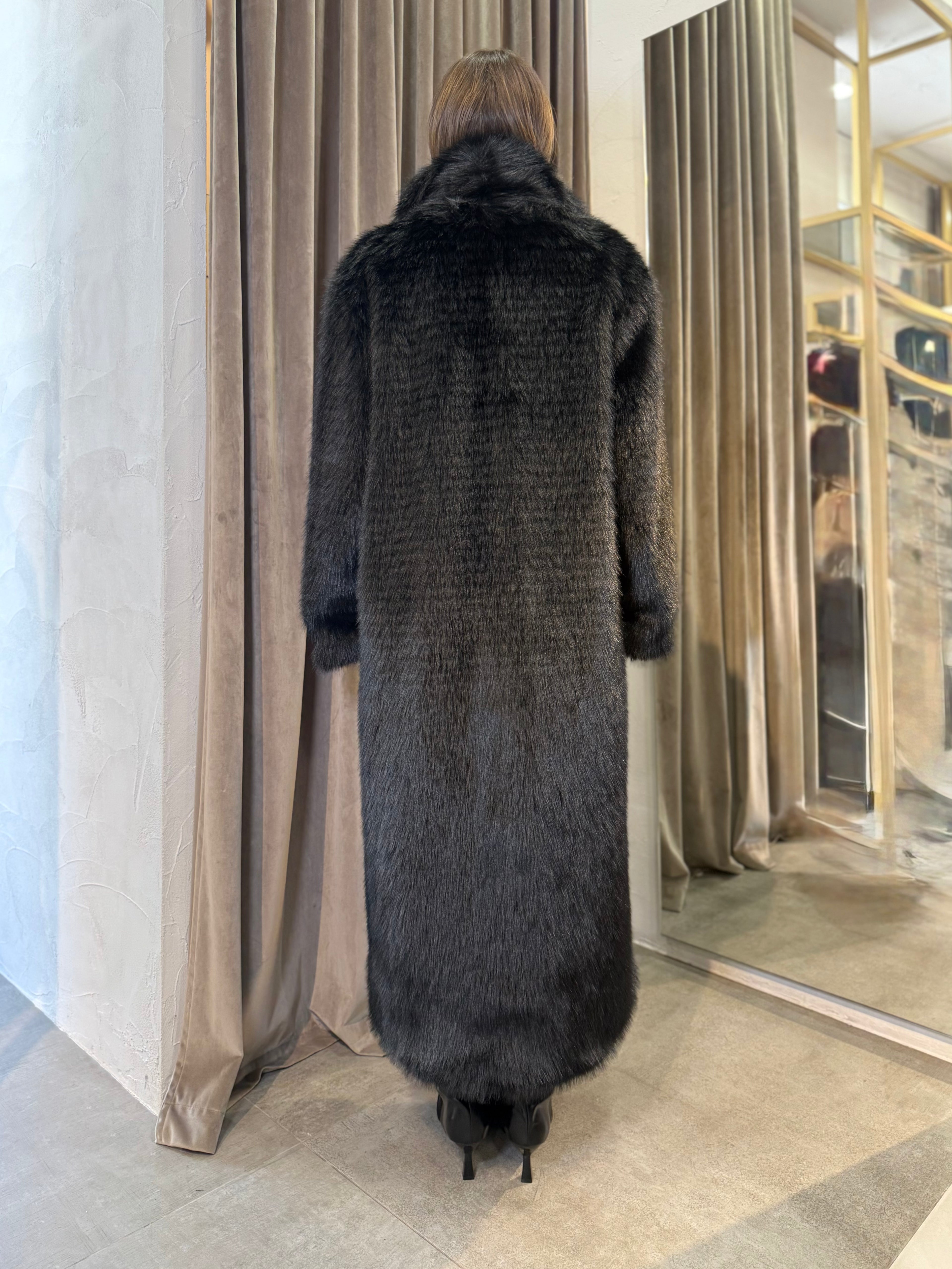 Cappotto in eco pelliccia SANDRO FERRONE